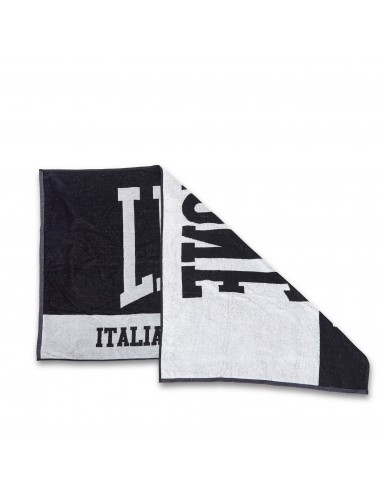 Leone 1947 : le drap de bain parfait pour la salle de sport & la douche