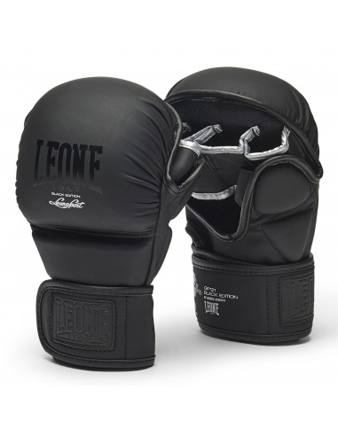 Découvre la protection sparring ultime : le gant Leone Black Edition