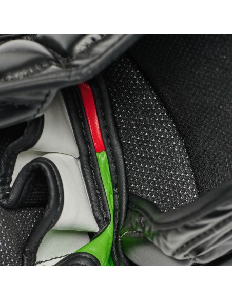 MMA Gloves - Sparring Gloves Essential Leone 1947 buy online