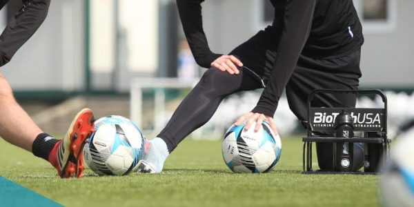 Nutrition pour les footballeurs - que devons-nous manger avant le match de football ?