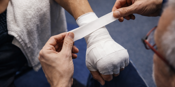 Cutman im Boxen - Die unentbehrlichen Helfer im Ring